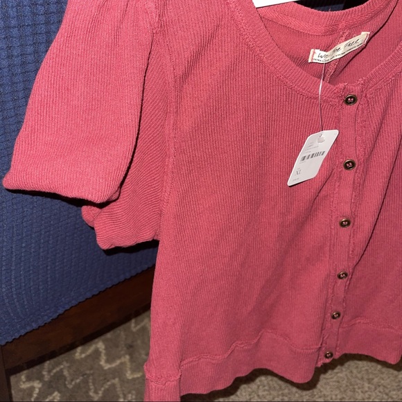 NWT Free People button down short sleeve cardigan - Picture 3 of 5